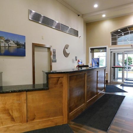 Comfort Inn & Suites Glen Mills - West Chester Buitenkant foto