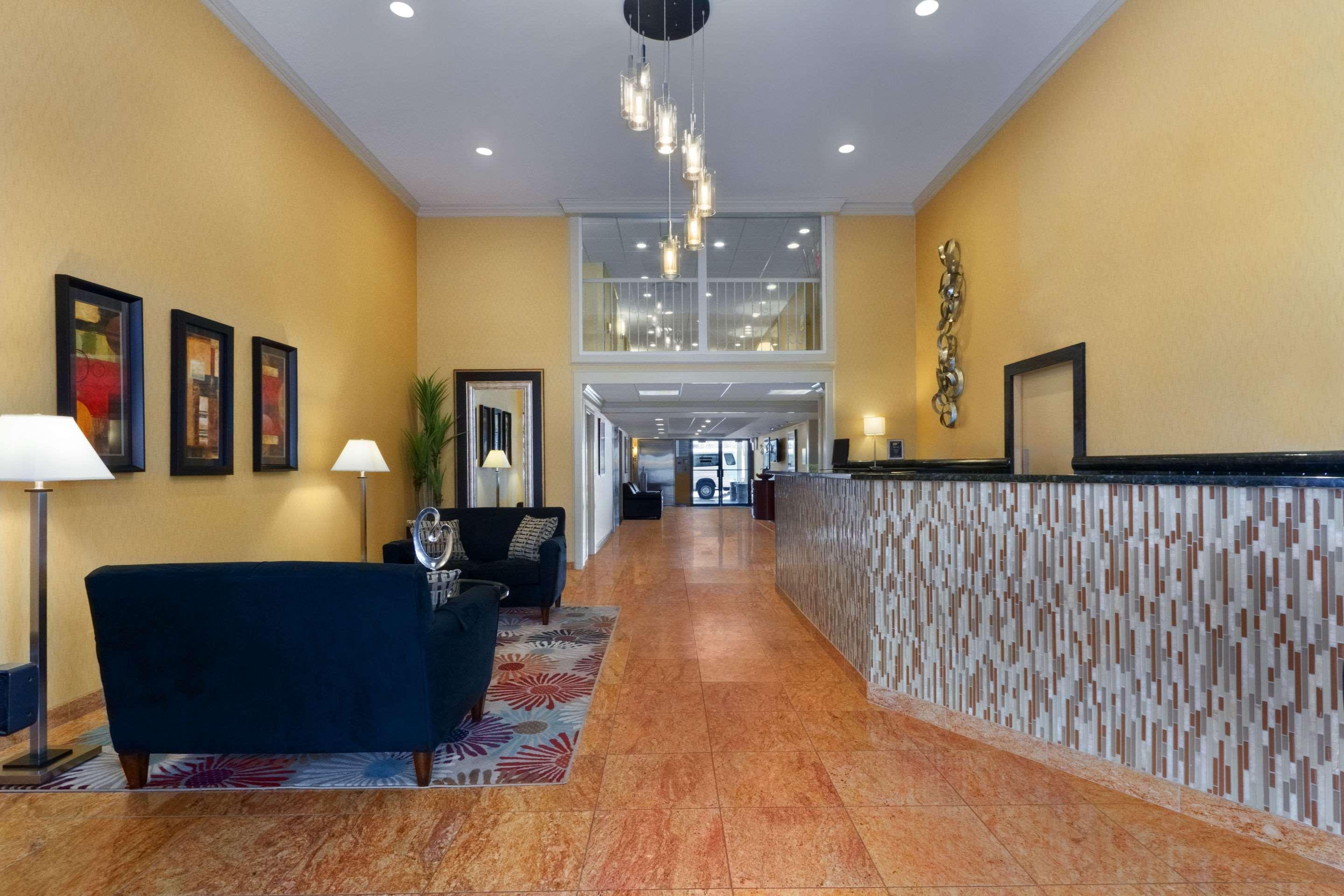 Comfort Inn & Suites Glen Mills - West Chester Buitenkant foto