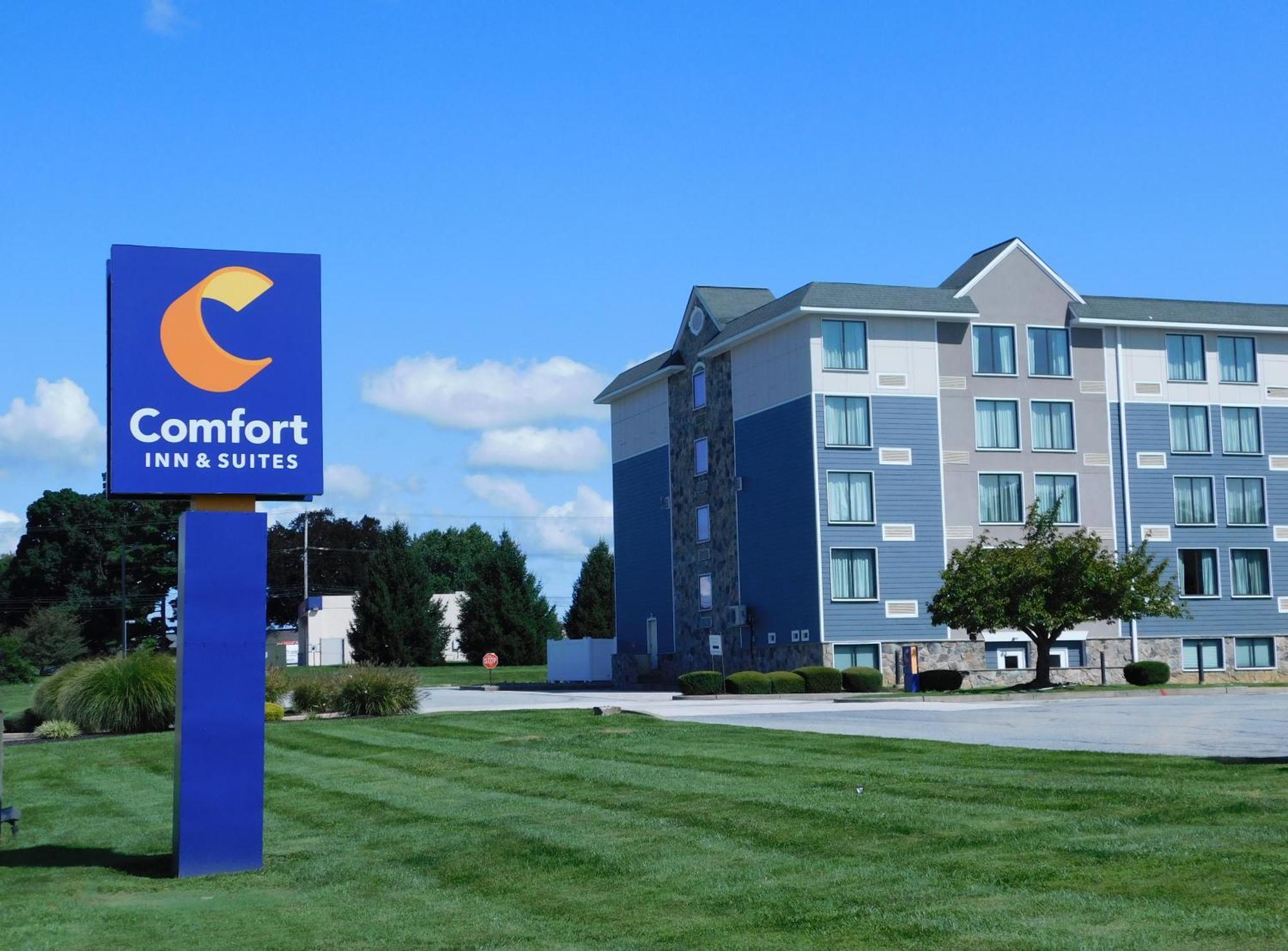 Comfort Inn & Suites Glen Mills - West Chester Buitenkant foto