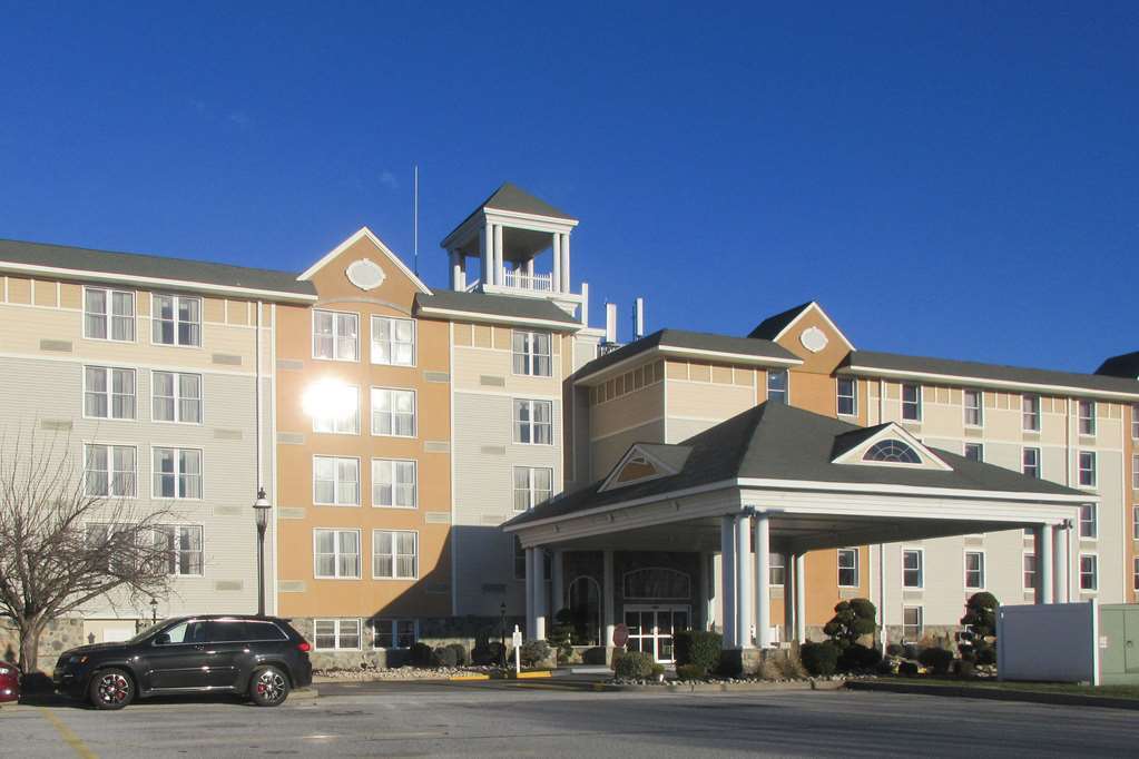 Comfort Inn & Suites Glen Mills - West Chester Buitenkant foto